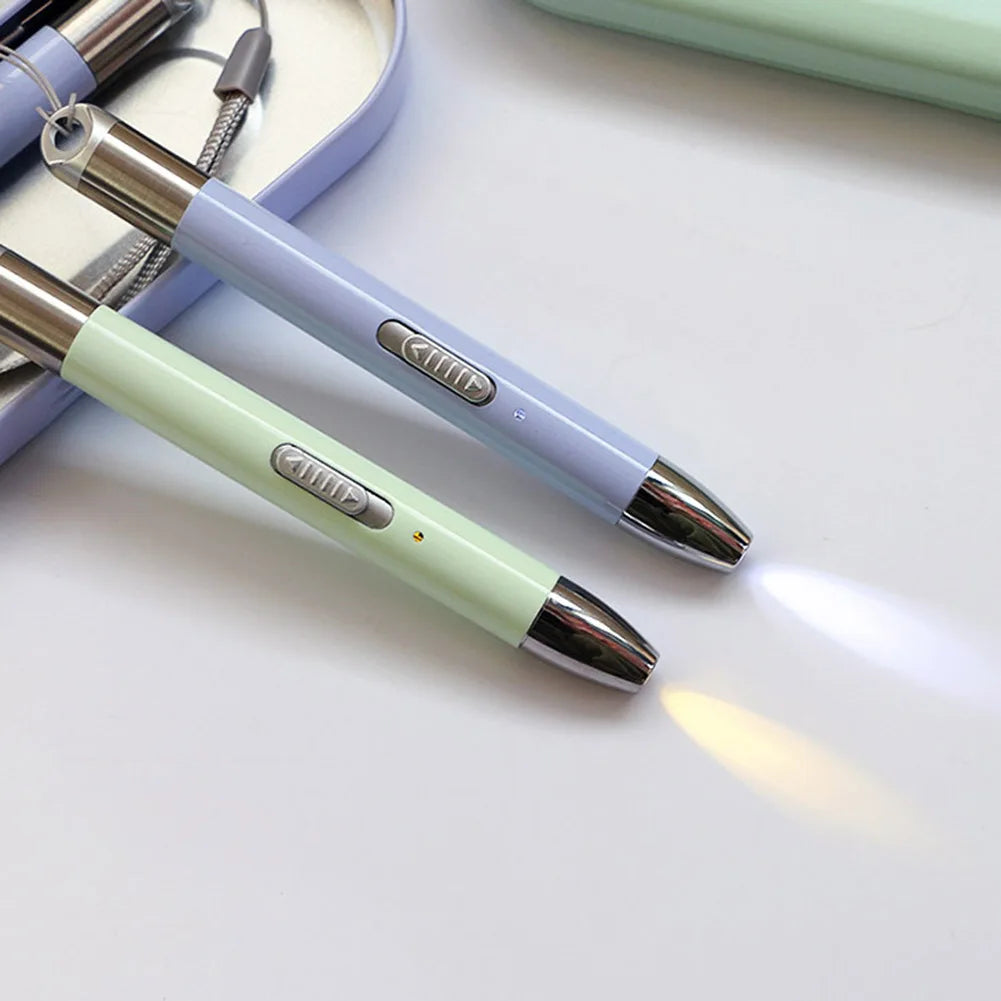 5D DIY Diamonds Art Rechargeable, Plastic Lighting Pens have multifunctional heads.